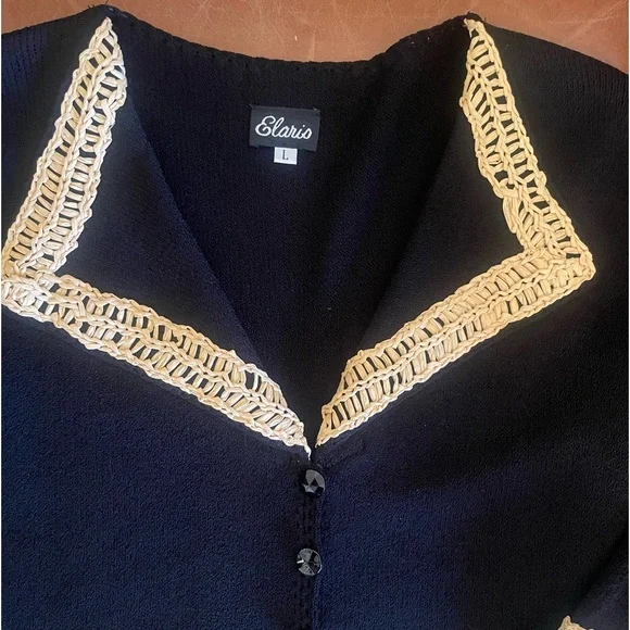 Vintage Black & gold crochet cardigan sweater 3/4 sleeves metallic unique button - Picture 6 of 9